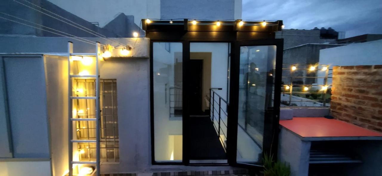 Вілла House With Large Terrace, Jacuzzi And Gated Parking For One Car Монтевідео Екстер'єр фото