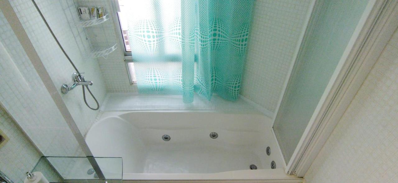 Вілла House With Large Terrace, Jacuzzi And Gated Parking For One Car Монтевідео Екстер'єр фото